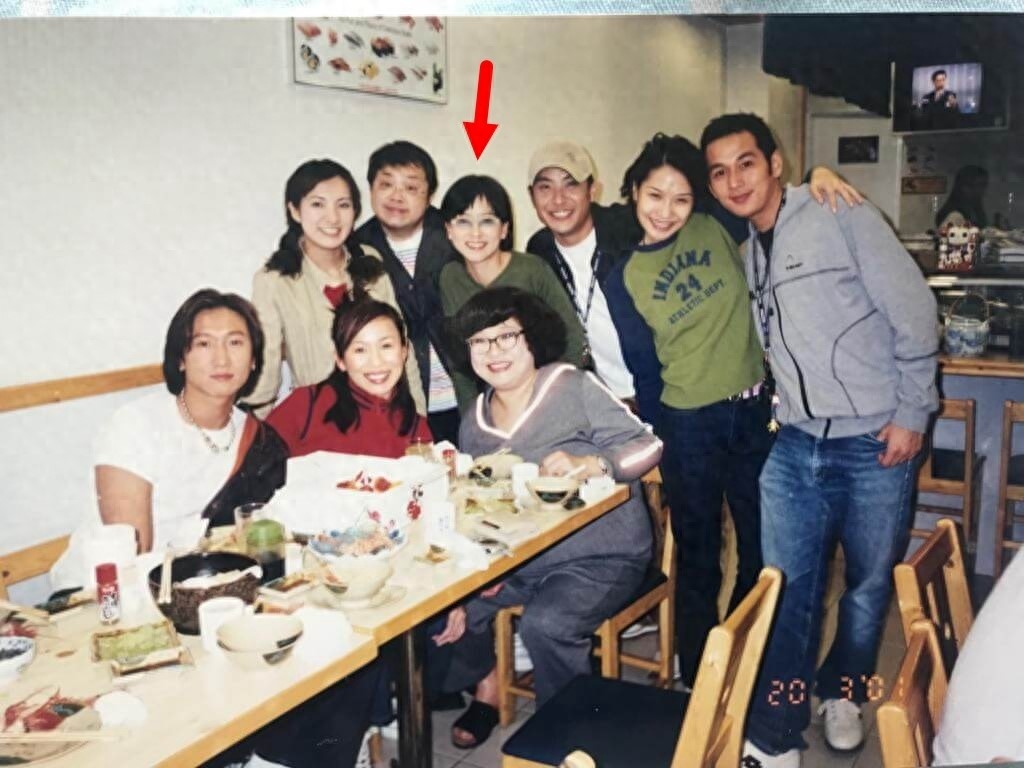 Ngay sau ca phẫu thuật, Zhu Wenjun đã xuất hiện trở lại trước ống kính (ảnh Kubet)